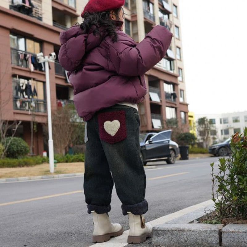 Children's velvet jeans 2025 winter new style loose and fashionable girls' one-piece velvet straight pants for small and medium-sized children Korean style