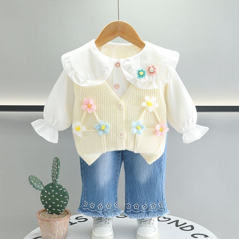 Baby girl Korean spring clothing set 0-4 years old 2 small and medium children's clothes spring and autumn girls' fashionable vest three-piece set
