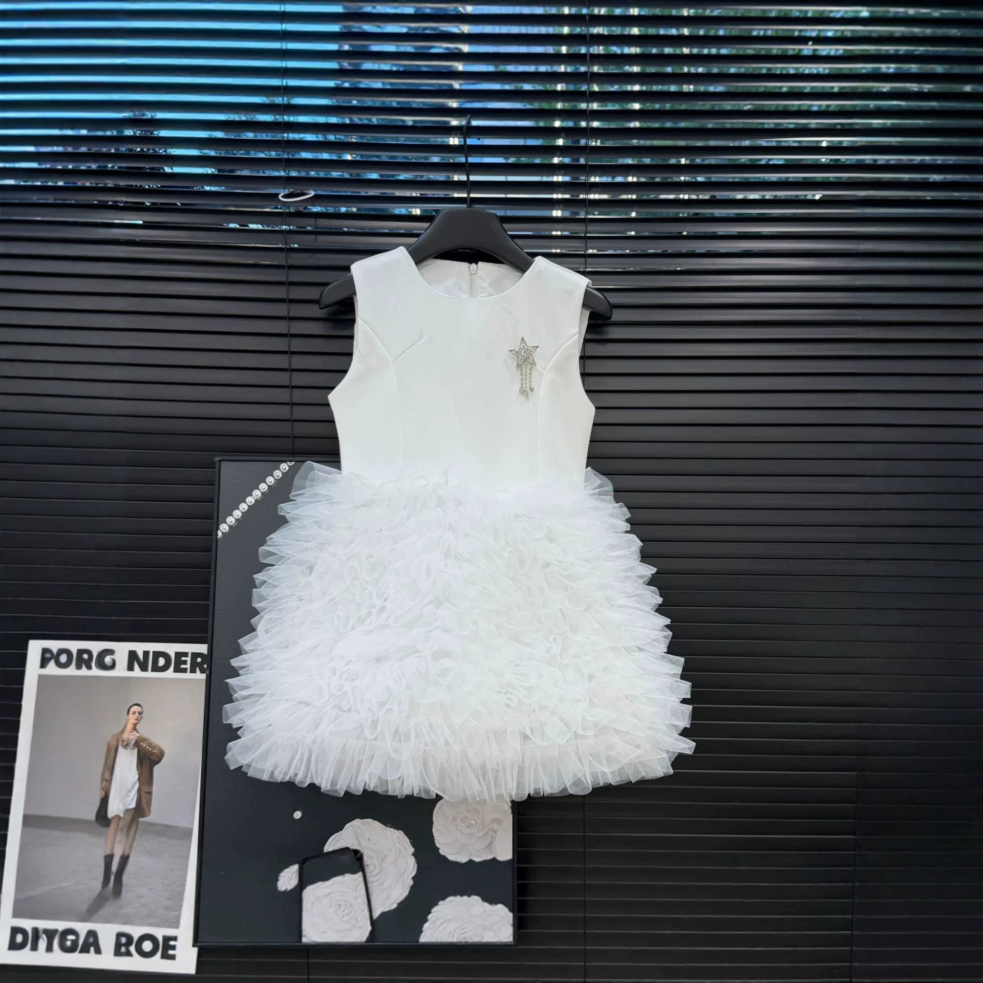 Girls Summer Elegant Sleeveless Fitted Layered Mesh Tulle Ball Gown for Big Kids Huzhou Zhili Children's Wear