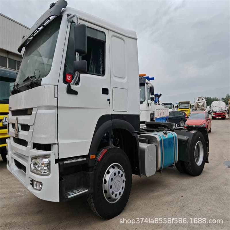 Cross-Border Supply of Used Trucks, Sinotruk HOWO Vehicles, Auto Export Trade, Foton Trucks, Customized Tractors