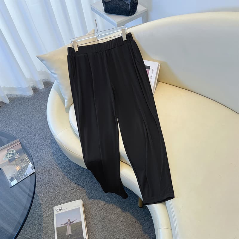 300 pounds extra large size loose casual small harem nine-point pants for women ice silk thread high elasticity simple versatile three-point pants