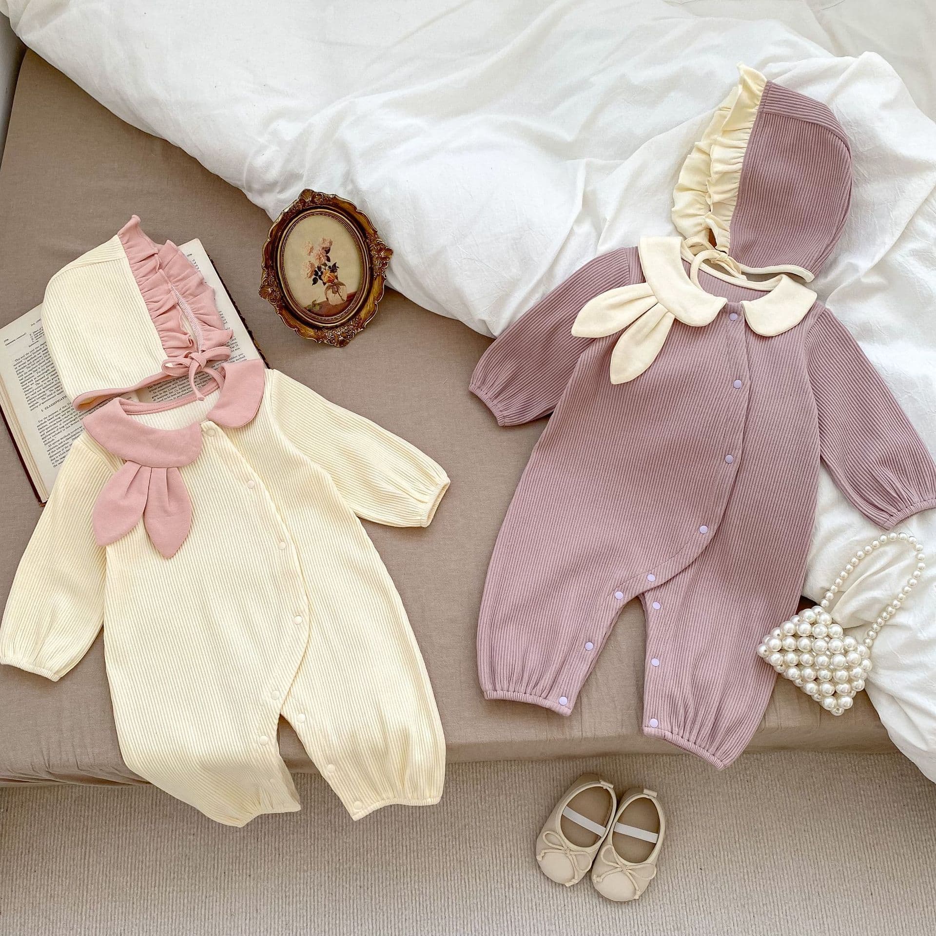 Baby Spring and Autumn Romper with Rabbit Ear Lapel, Bodysuit for Crawling, Hooded Outfit for Baby Girl Photo Shoot