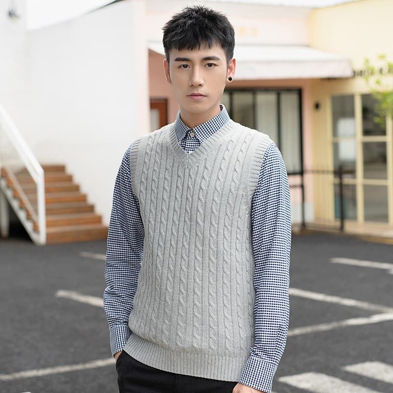 Autumn/Winter Japanese Style Knitted V-Neck Solid Color Pullover Sleeveless Sweater Vest Men's Knitwear Trendy