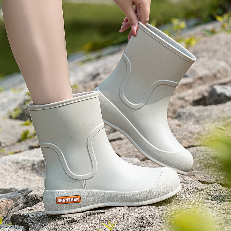 2024 Cross-border Rain Shoes Women Japanese Cute Short Waterproof Rain Boots Mid-calf Camping Water Wading Anti-slip Wear-resistant Water Shoes