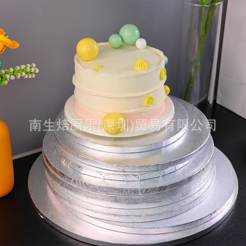 Cake Tray Pad Baking Corrugated Paper Pad Drums Manufacturer Embossed Food Paper Cake Base 10 Inch