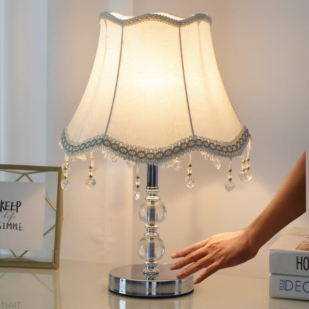 Creative Remote-Controlled Romantic European Crystal Luxury Lamp for Desk, Study, Living Room, Bedroom, and Bedside Decoration