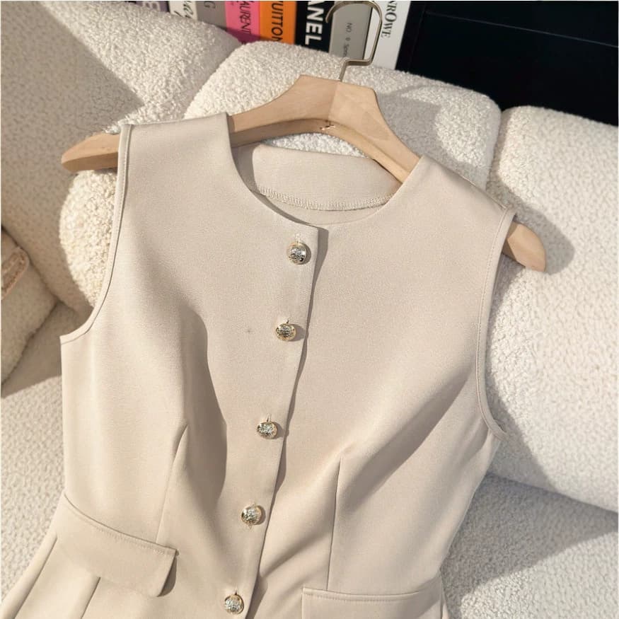 Vest 2025 round neck waistcoat apricot fragrant style tailored vest temperament top sleeveless short jacket
