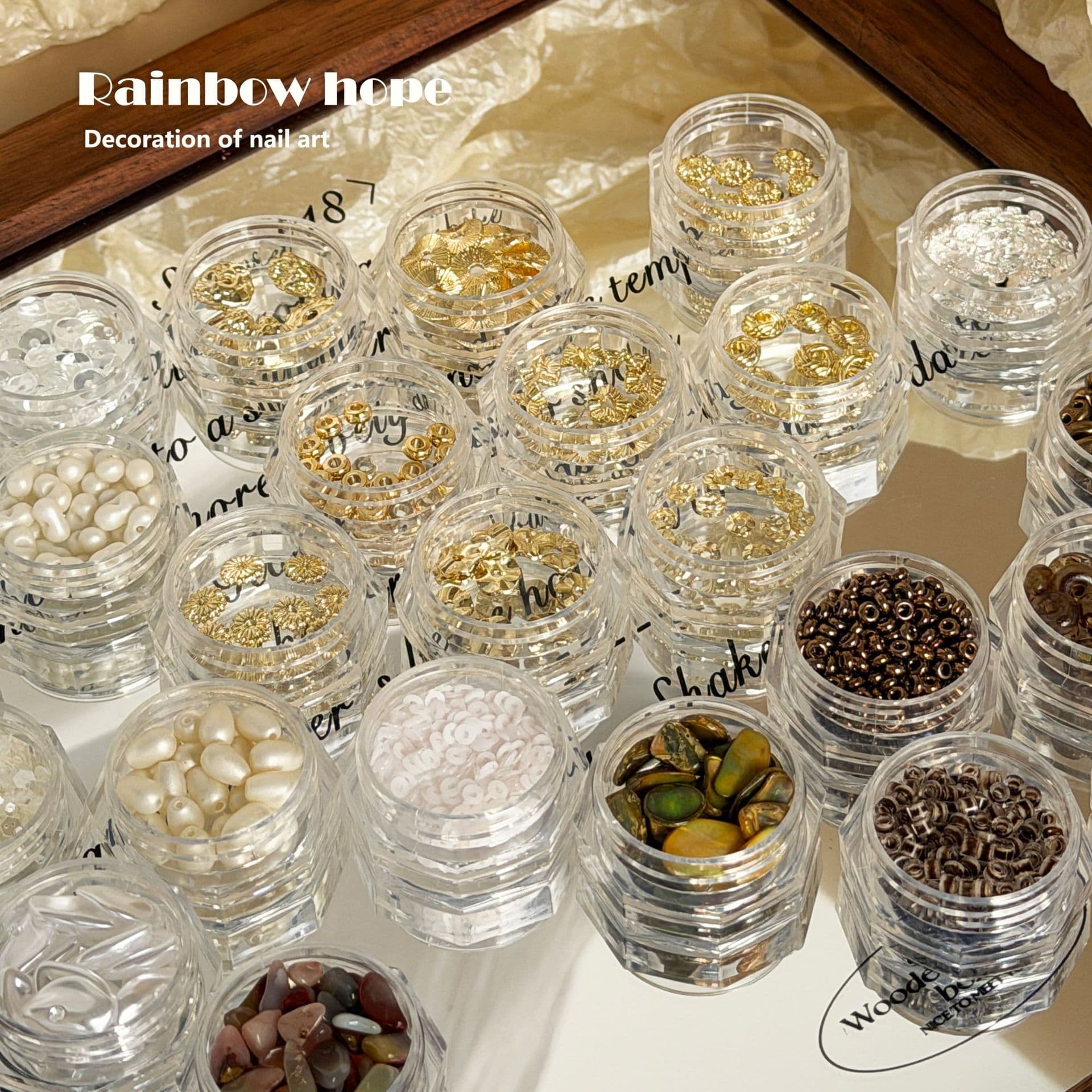 Light luxury old money style niche style personalized manicure materials manicure jewelry wearable nails mixed material nail decorations