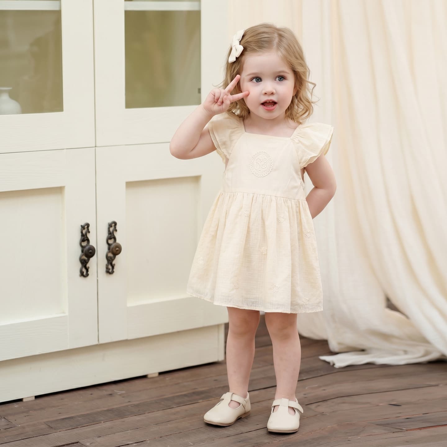 Summer Breathable Embroidered Mini Flutter Sleeve Baby Princess Dress, Infant Girls' Suspender Dress, Children's Clothing for 0-3 Years