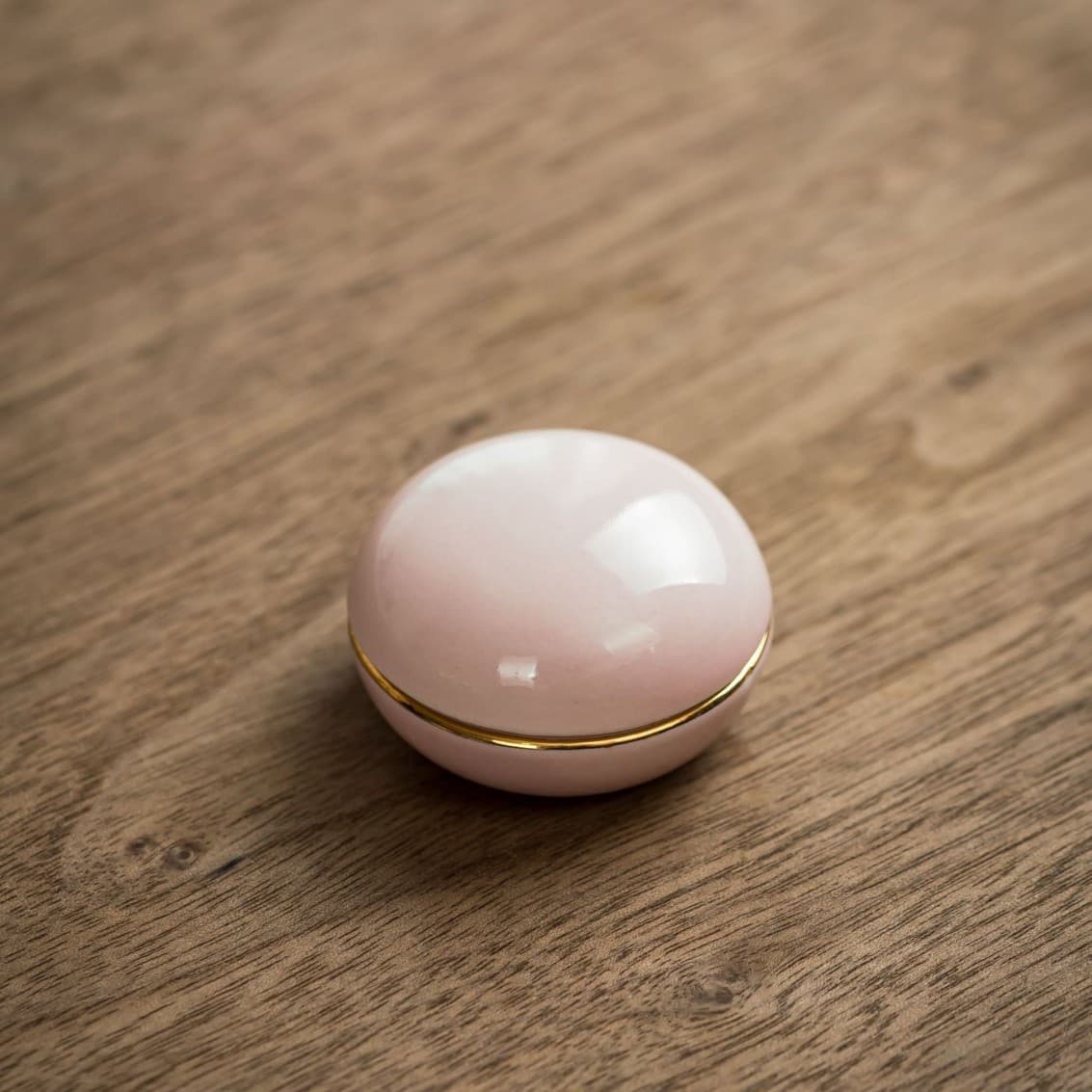 Portable Cosmetic Cream Jar Peach Blush Powder Compact Screw Lid Fragrance Cream Herbal Ceramic Pot Seal Pad Box