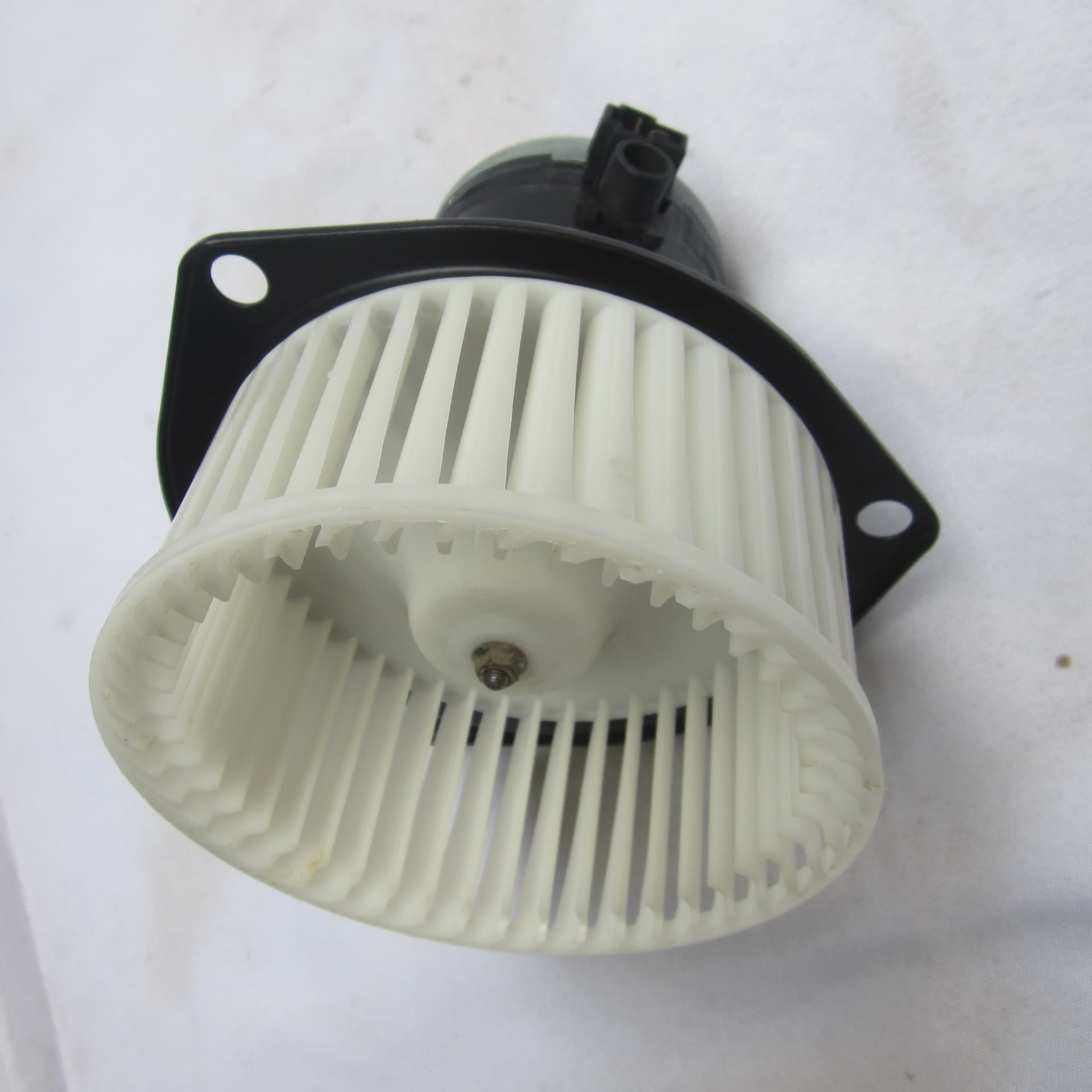 Car air conditioning blower motor heater motor suitable for Hinano HINO 321 right-hand drive 24V