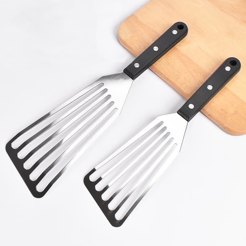 High Temperature Resistant Non-Stick Hollow Cooking Spatula Stainless Steel Fish Turner Plastic Handle Steak Spatula Fan-Shaped Slotted Spatula
