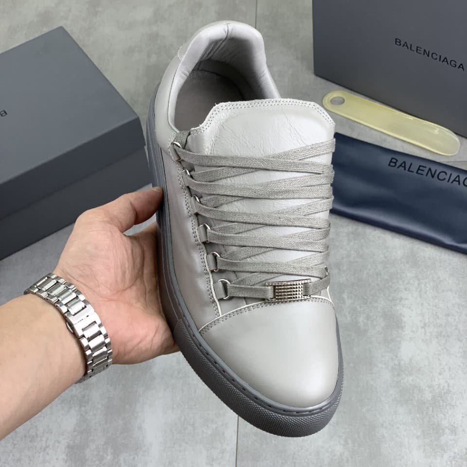 2026 Trendy Low-Top Casual Fashion Sneakers, Lightweight Luxury Versatile Men's Shoes, White Sneakers, German Training Shoes for Men