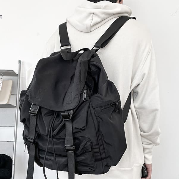 Backpack Women's Large Capacity Simple Fashionable Casual Lightweight Travel Backpack High-end Men's Backpack