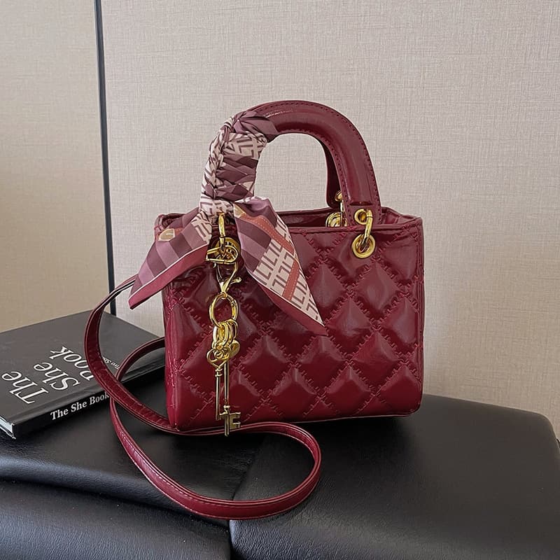 Luxury High-End Women's Diamond Quilted Stitching Silk Scarf Handbag Shoulder Crossbody Bag Elegant Lady Dior Style Fashion Cross-Border