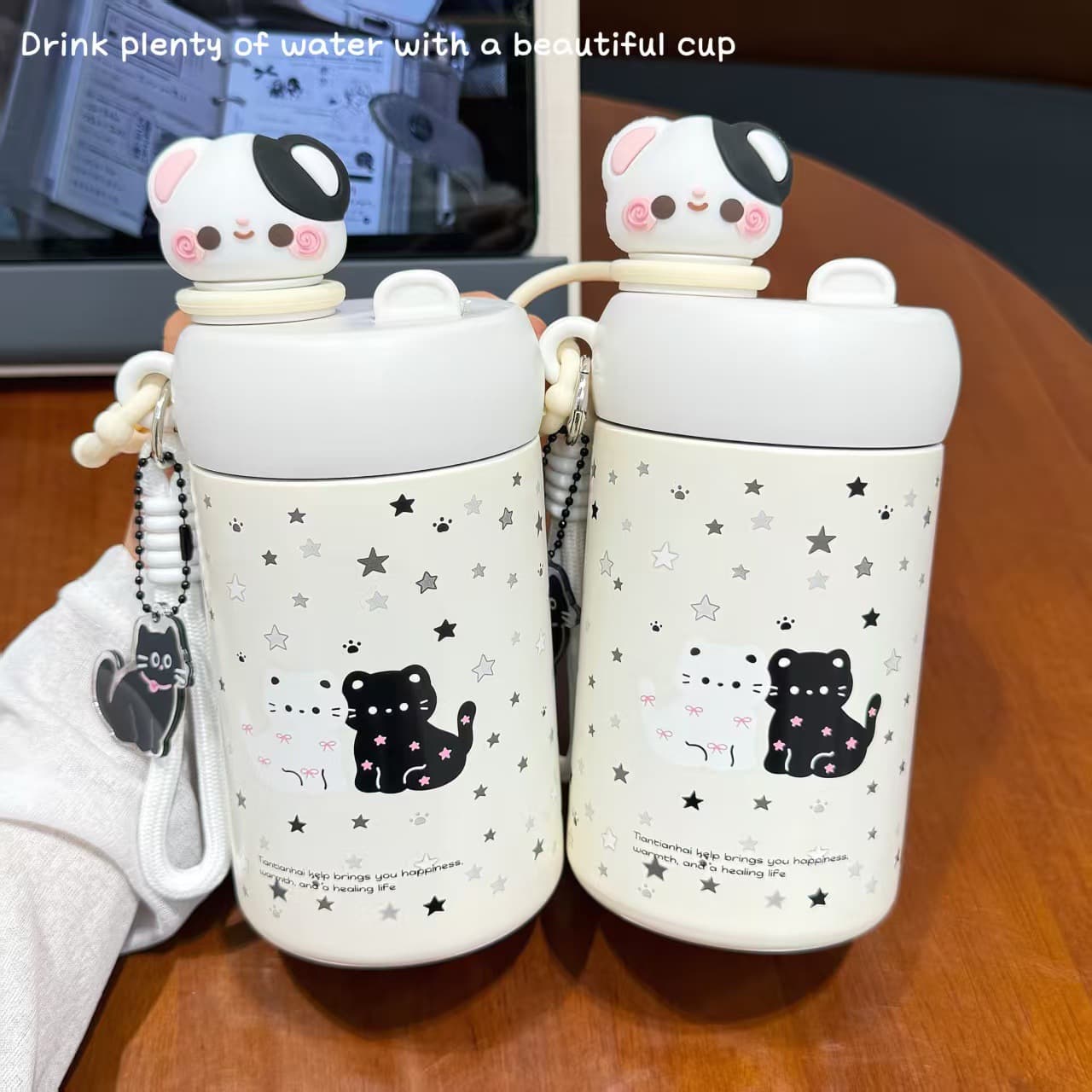 Trending Ins-Style Water Bottle for Women, High-End Insulated Cup 2026 New Model with Tea Infuser