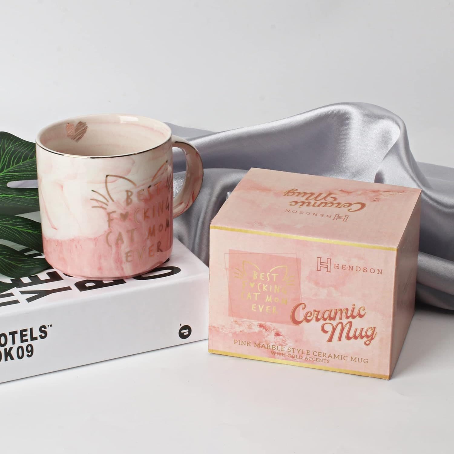 Cute Cat Mom Ceramic Coffee Mug - High-Quality, Stylish Gift for Cat Lovers, Ceramic Water Cup