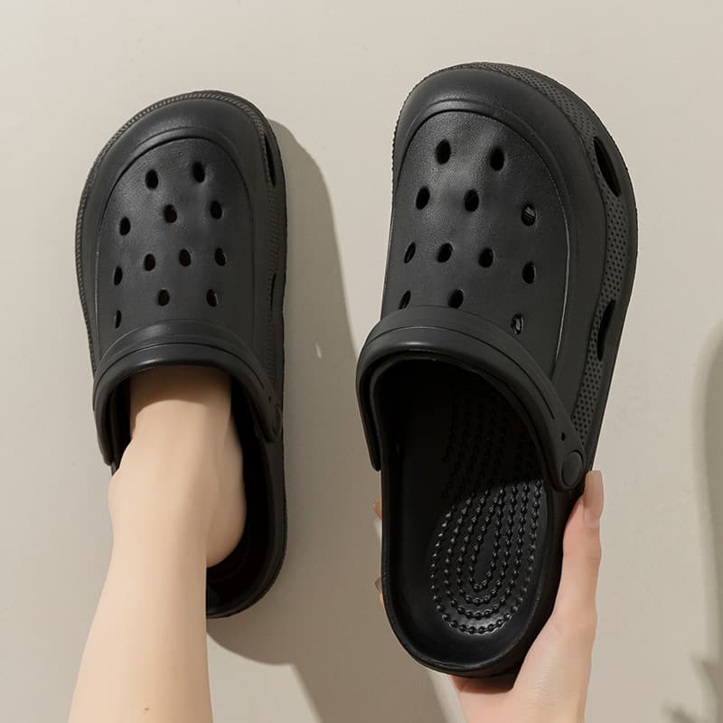 Clog Shoes for Women Outdoor Slippers Summer Home Slippers Couple EVA Slippers Men's Sandals Women's Shoes Wholesale