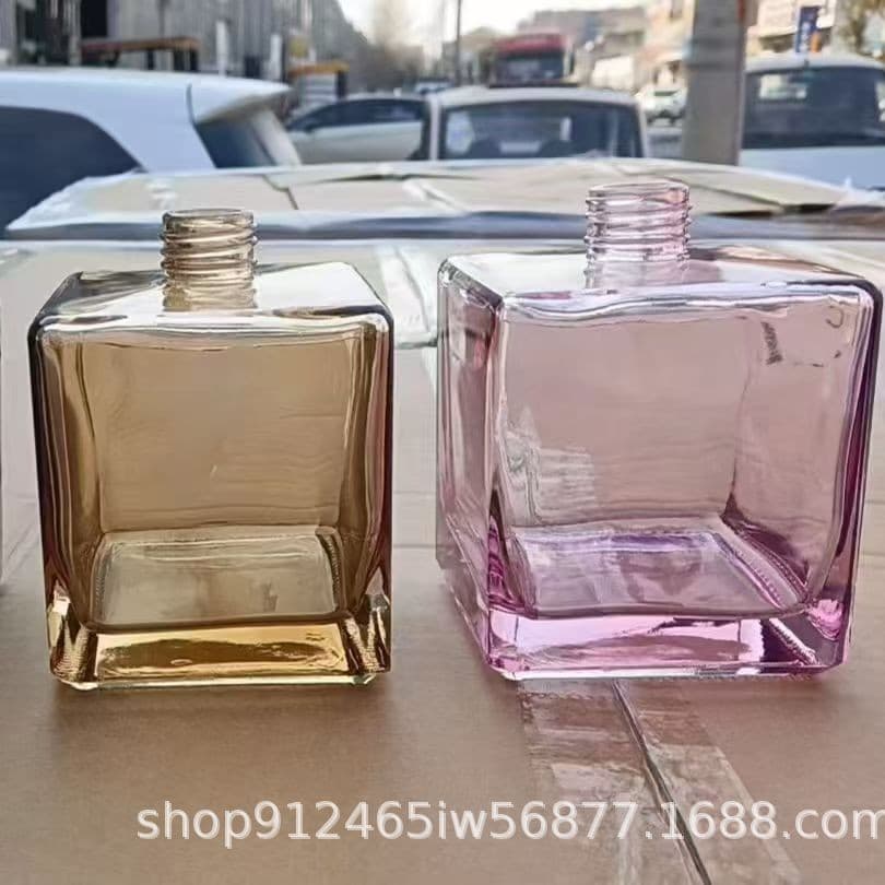 500ml Glass Jars 1000ml Glass Bottles Square Glass Bottle Aromatherapy Bottle 28 Screw Cap Essential Oil Bottle