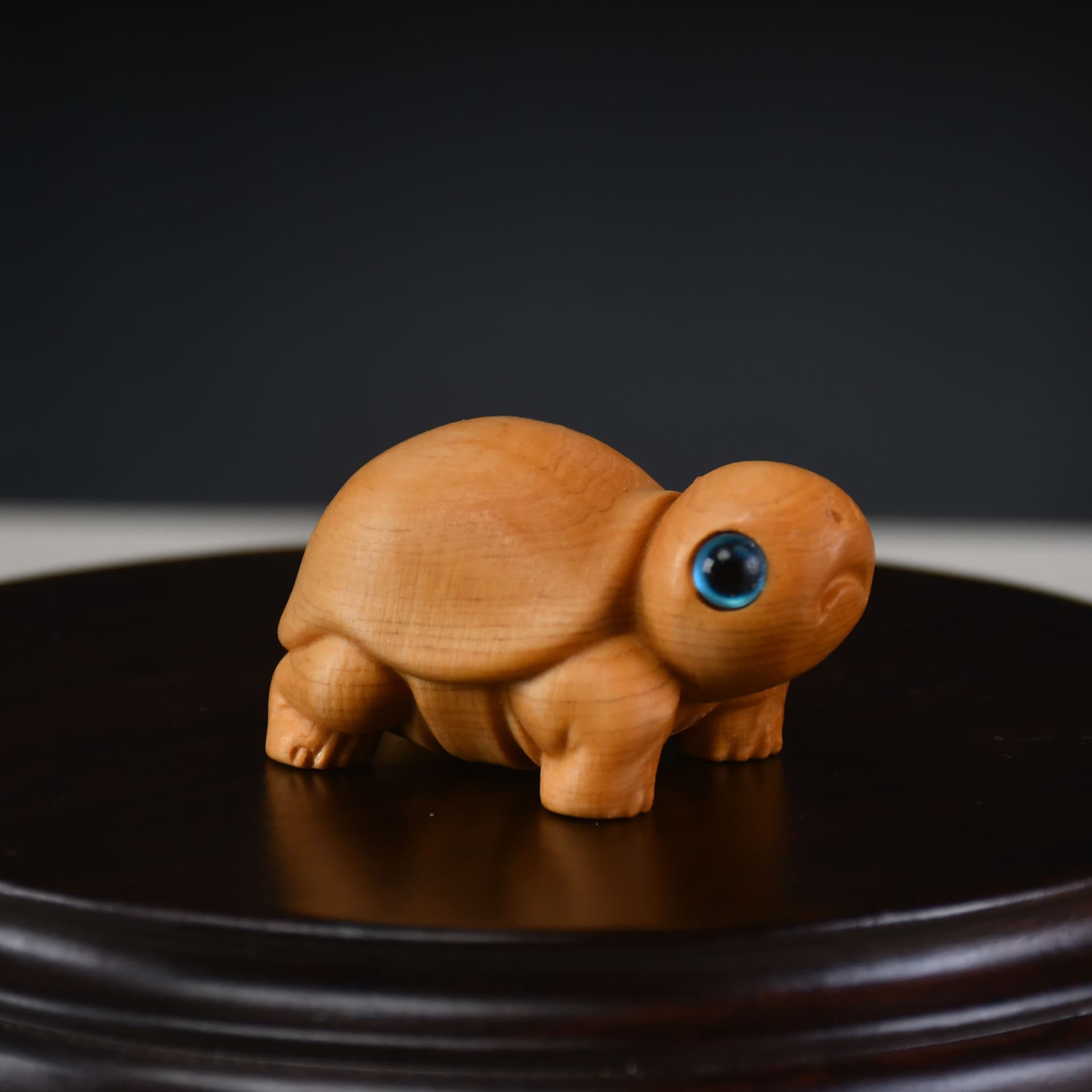Cypress Full Red Cicada Same Style Cartoon Turtle Cute Hand Piece Handmade Wood Carving, Wooden Animal Ornament Carving Craft
