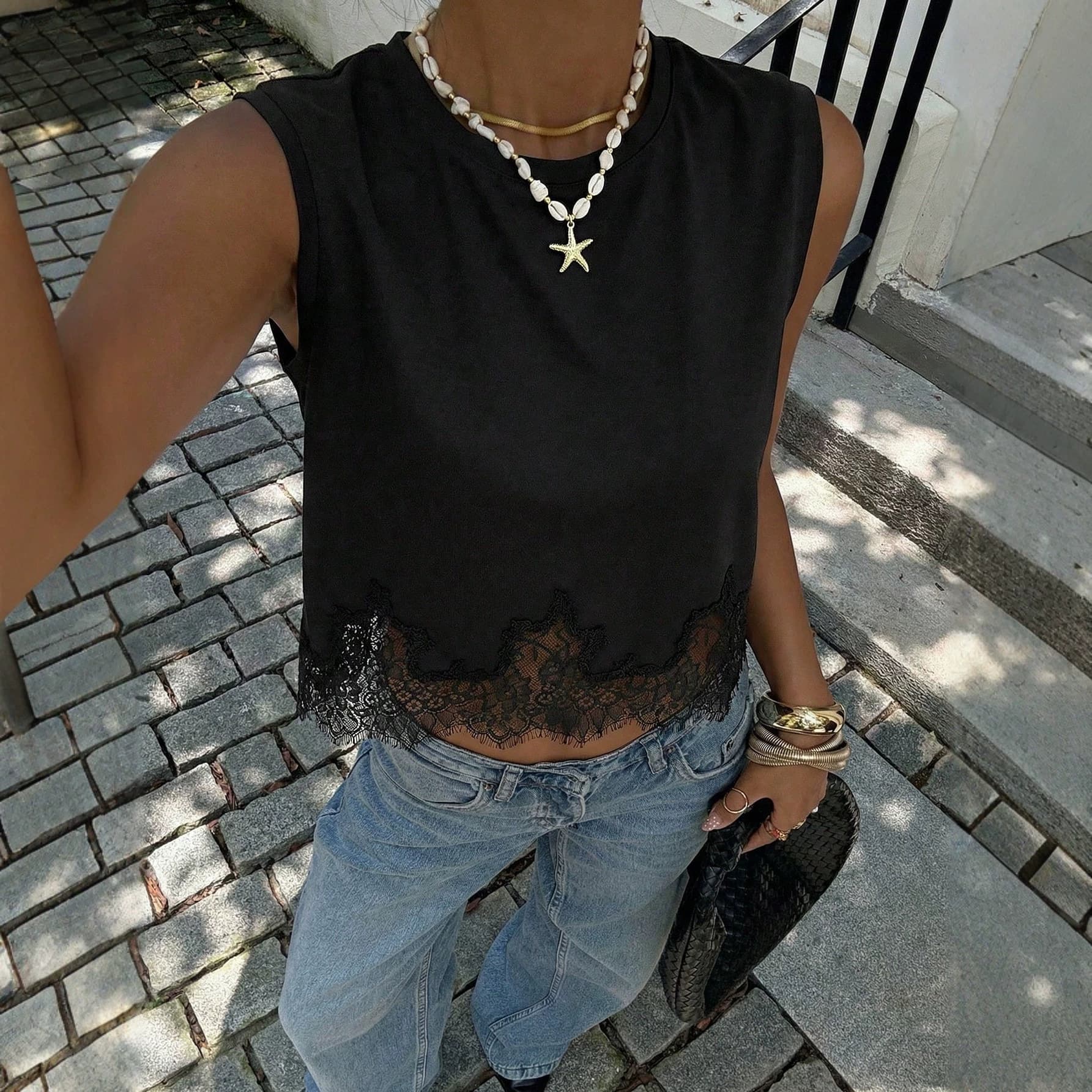 26 New European and American Cross-Border Retro Sleeveless Vest Women's Black Loose T-Shirt Hollow Lace Patchwork Design Top