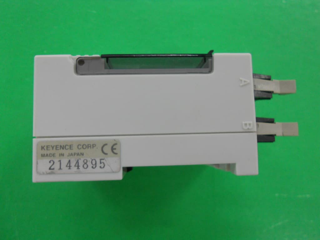 A051*95 New KEYENCE PLC KL-32CX