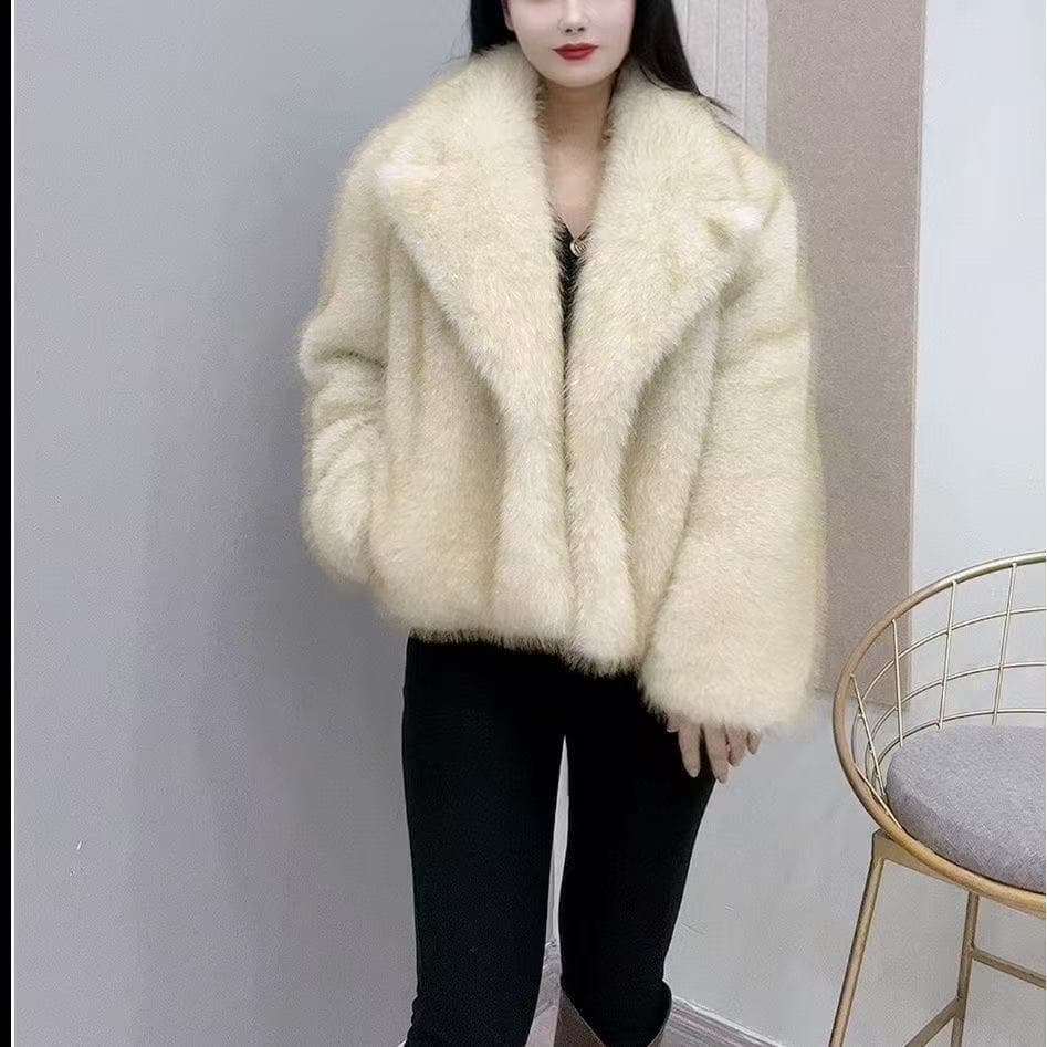 2024 European and American Cross-Border Autumn/Winter New Style Solid Color Lapel Short Fur Coat, Warm and Comfortable Lady Style