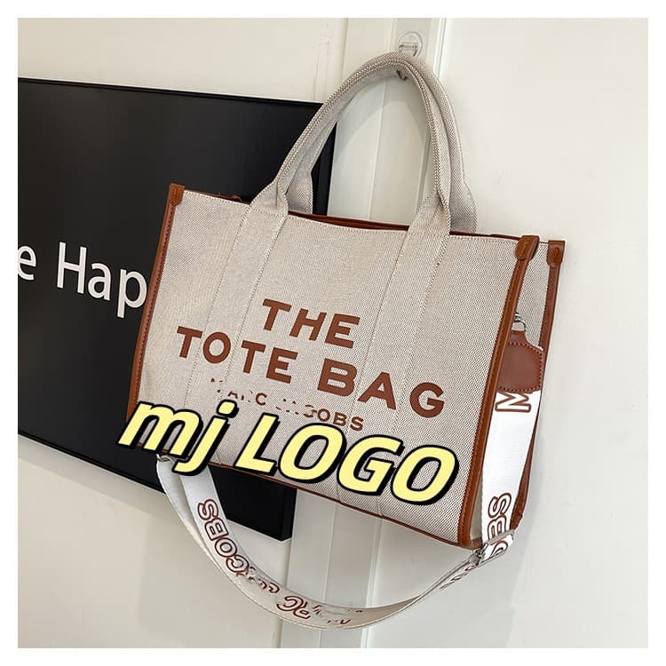 2025 New Large-Capacity Tote Bag Letter Print Text Handbag Trendy Crossbody Bag for Women