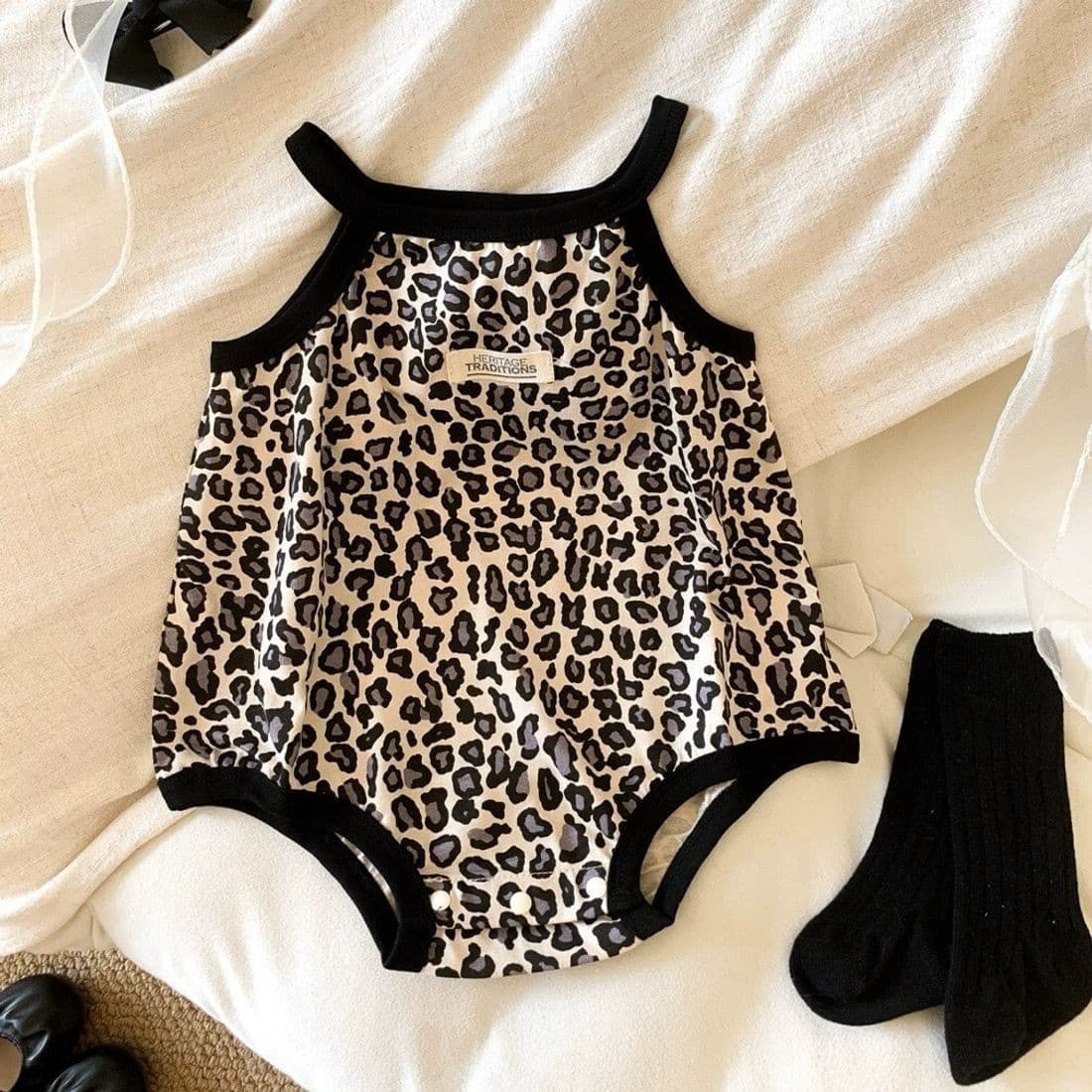 Pure Cotton Cute Baby Bodysuit Summer Thin Newborn Baby Leopard Print Onesie Sleeveless Triangle Romper Summer