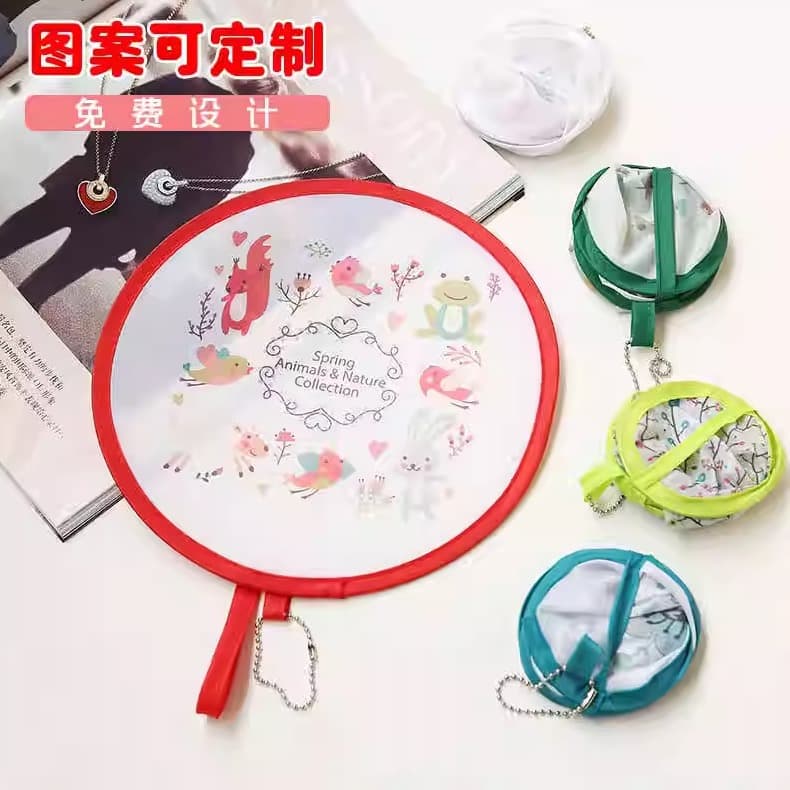 Mini Folding Round Fan, Japanese Style Portable Cartoon Fan for Women, Children's Portable Round Fan, Summer Cooling Fan