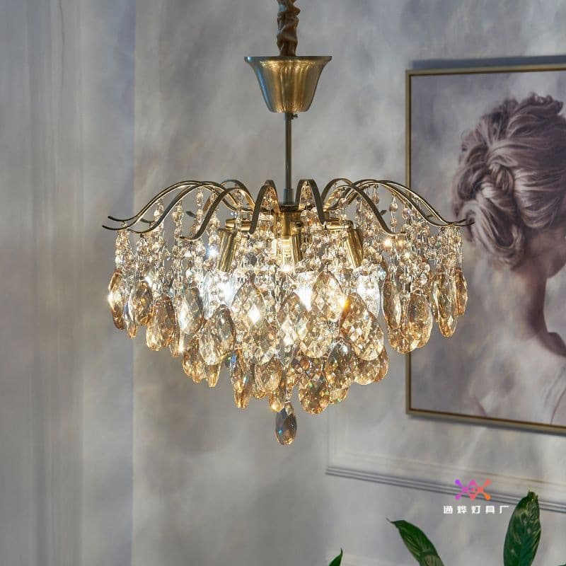 Living room lamp French light luxury romantic crystal chandelier creative personality American retro villa atmospheric bedroom dining room lamp