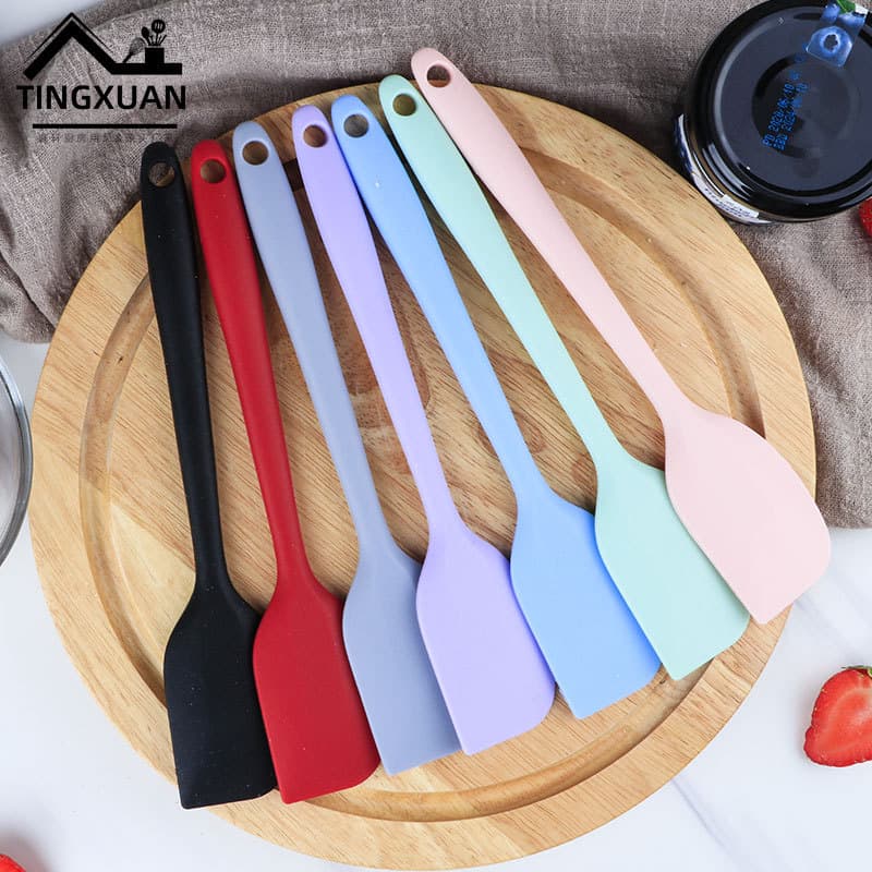 Silicone Scraper Large Small Size High Temperature Resistant Butter Scraper Baking Tool Cake Cream Spatula Household