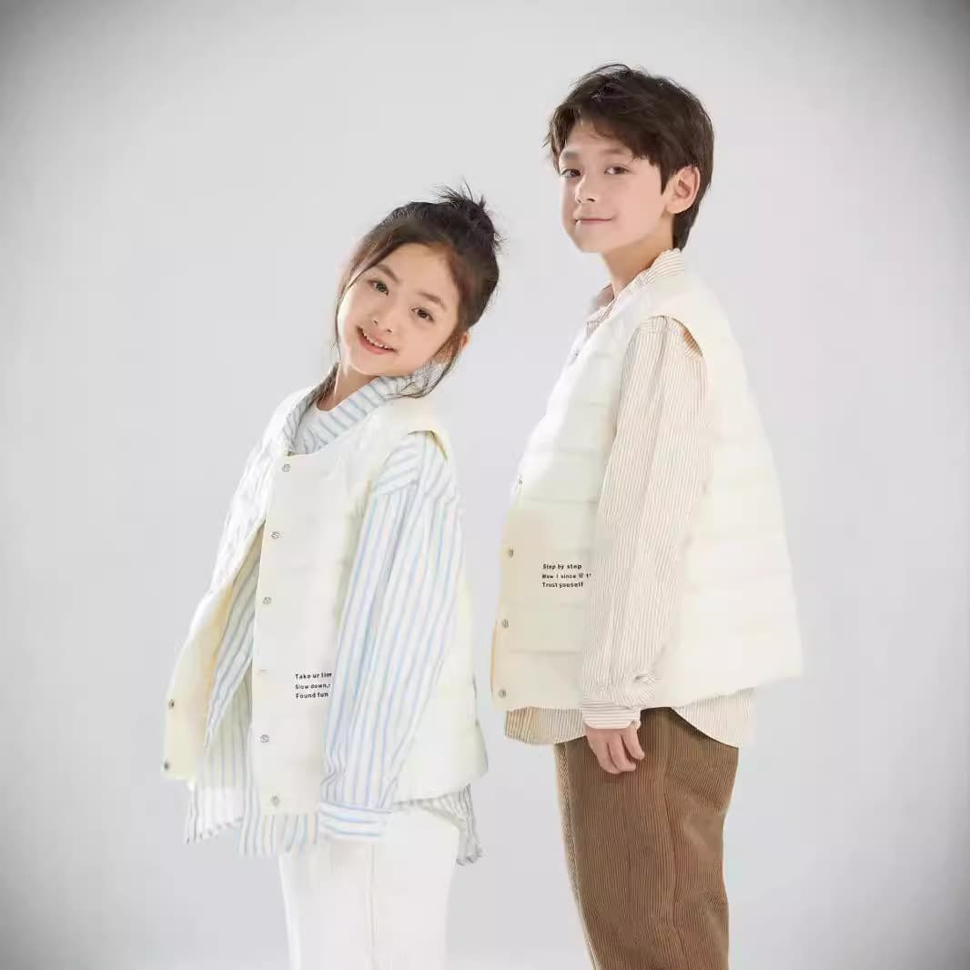 Xiaoman Goose Korean Children's Clothing Girls' Down Vest for Autumn/Winter Outer Wear 2024 New Boys' Lightweight Sleeveless Vest