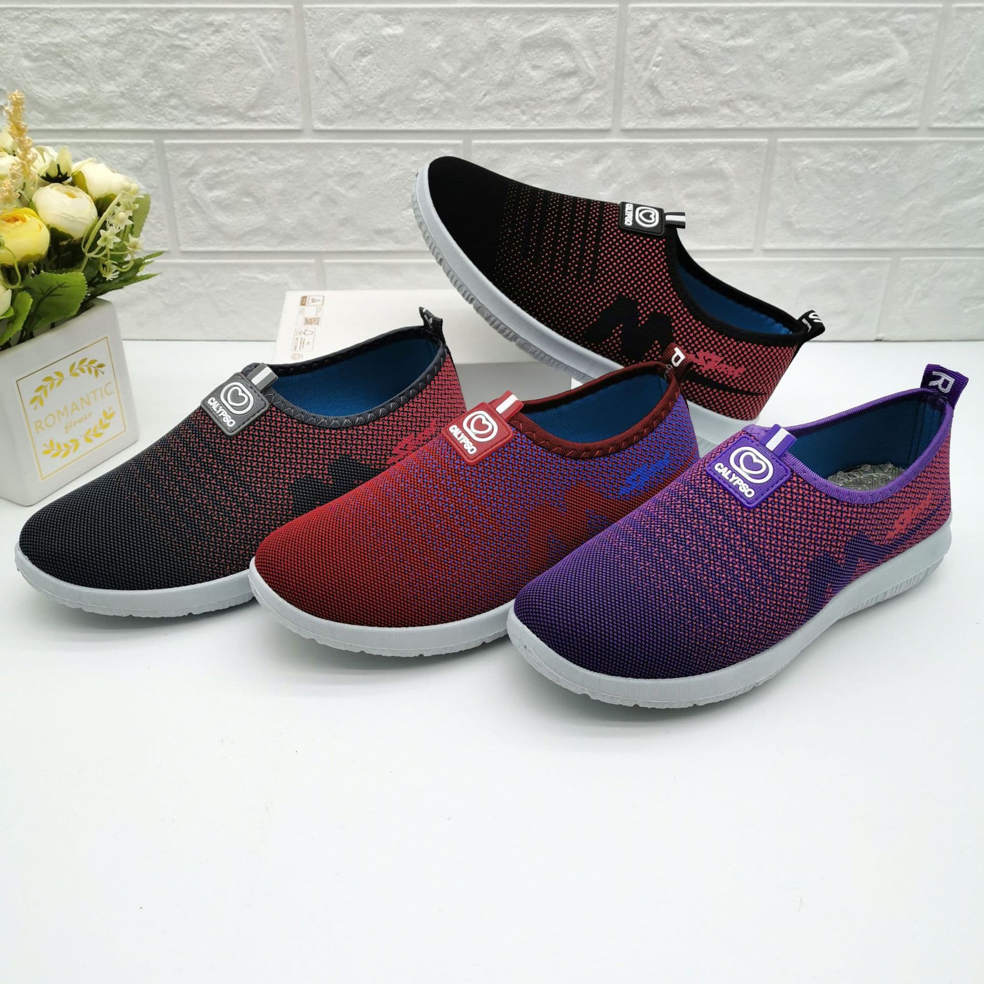 [New Style] Old Beijing Cloth Shoes Spring and Autumn Leisure Sports Women's Single Shoes Flat Sole Slip-on Middle-aged and Elderly Mom Shoes