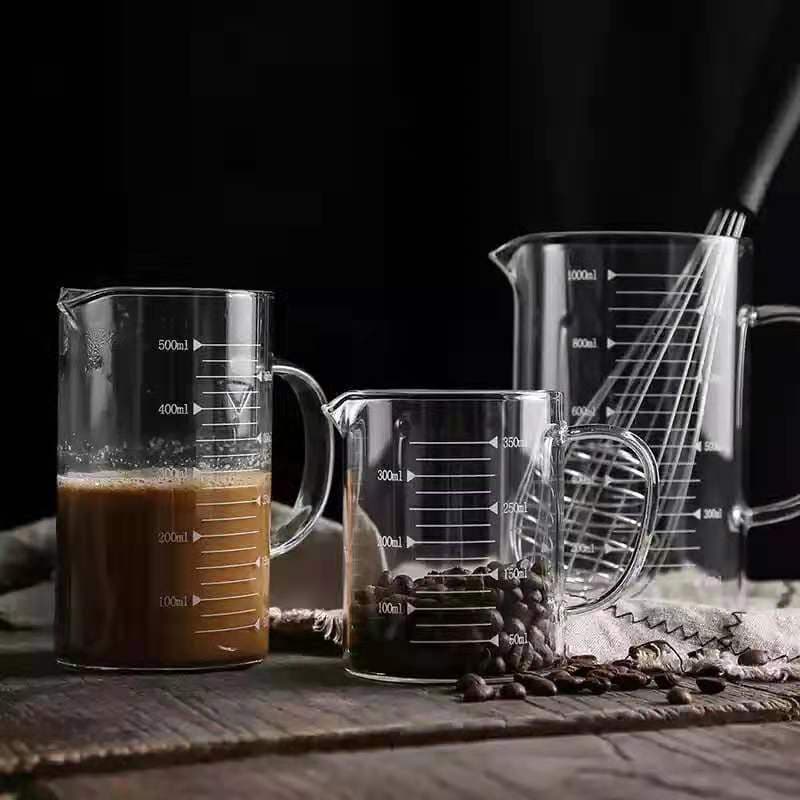 Wholesale Heat-Resistant Measuring Cup Kitchen Baking Tool Graduated Thermal Milk Cup Thickened Glass Microwave Safe