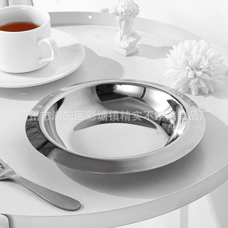 Stainless steel Korean-style hot pot, seafood dry pot, thickened and deepened flat bottom, suitable for instant noodles, ramen, and crayfish.