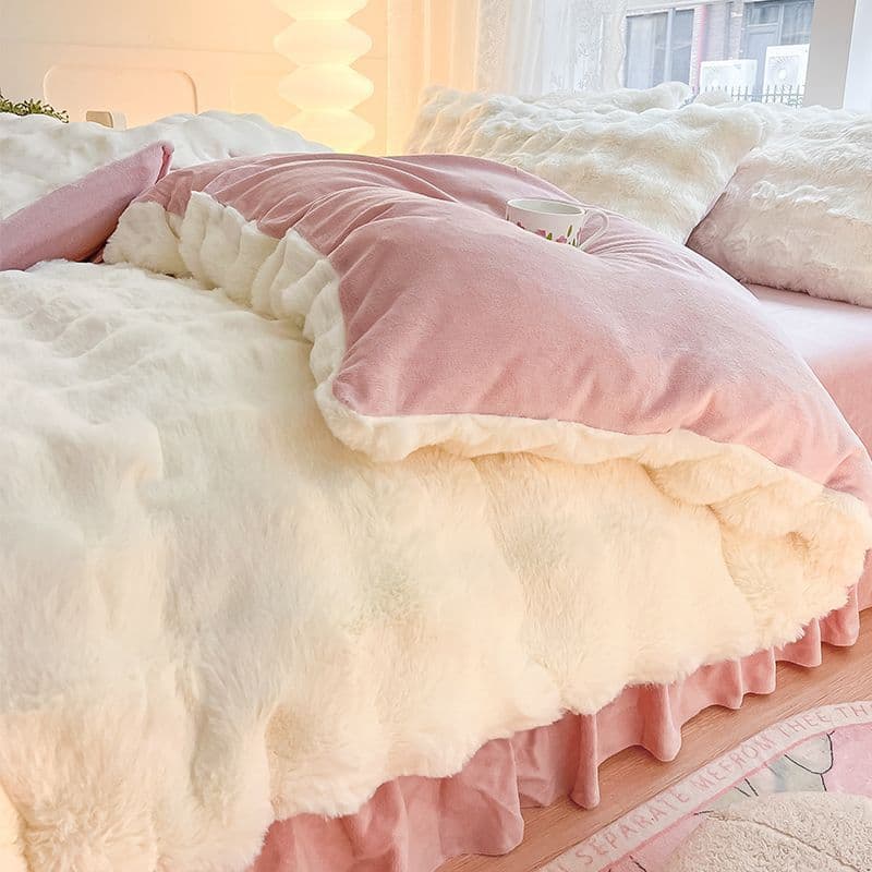 Thickened Rabbit Plush Four-Piece Set with Bed Skirt, Milk Fleece Sheet and Duvet Cover, Flannel Three-Piece Set, Double-Sided Coral Fleece Winter Collection