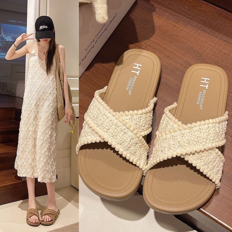 Slippers for women summer 2025 fairy new retro Simia vacation flat bottom cross beach one word lightweight
