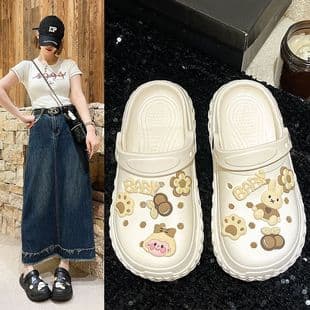Crocs Style Slippers for Women, Spring and Summer 2026 New Children Height Increasing Non-Slip Beach Toe-Cover Cute Half Slippers for Women