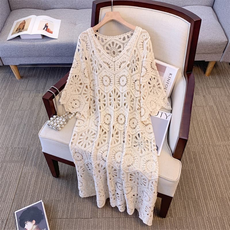 2025 Early Summer New Style Gentle Hollow Large Size Widened Light Luxury Fashion Women's Dress