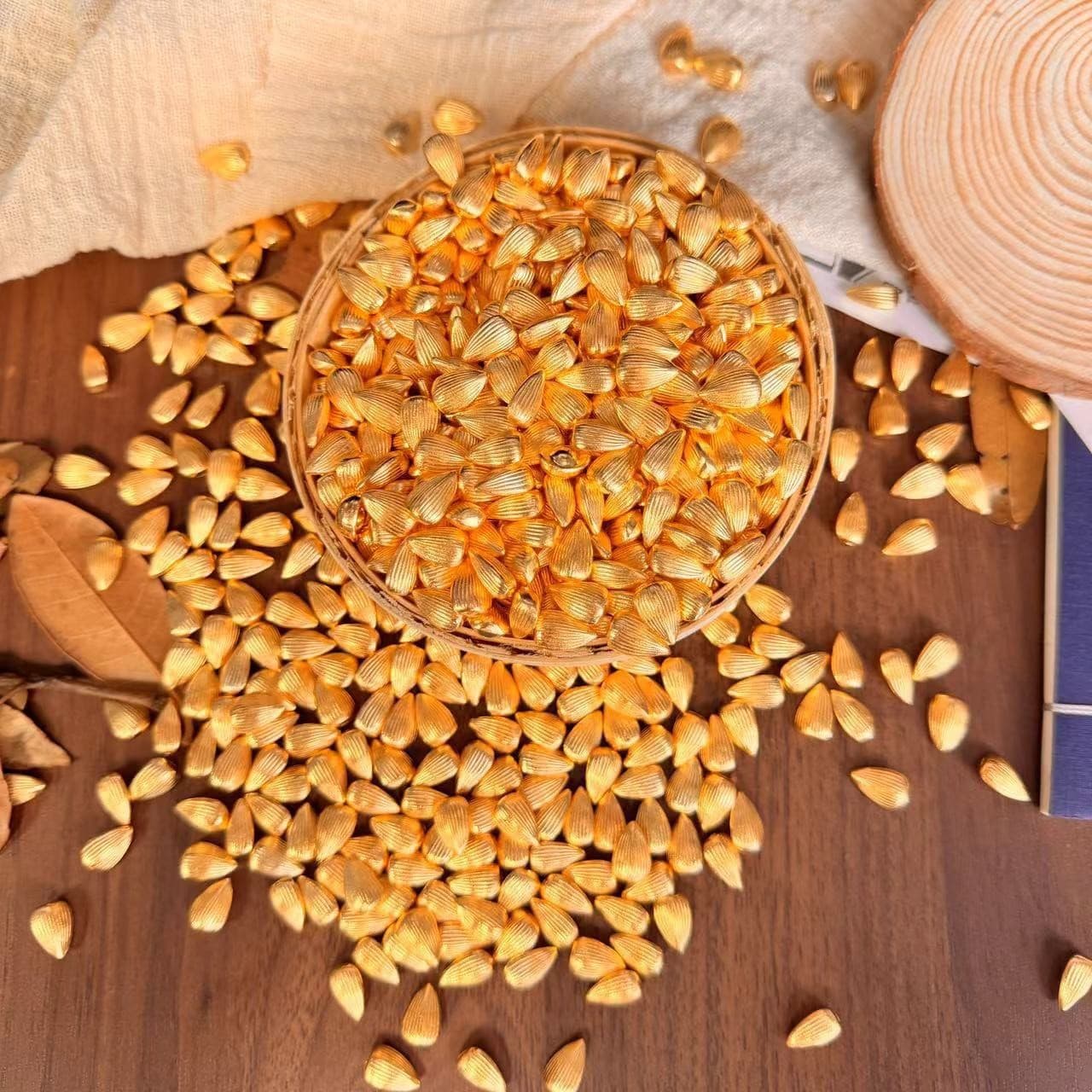 Copper alloy simulated mini gold ingots, sand gold solid ingots, gold melon seeds, abacus, solid gold bars, rice
