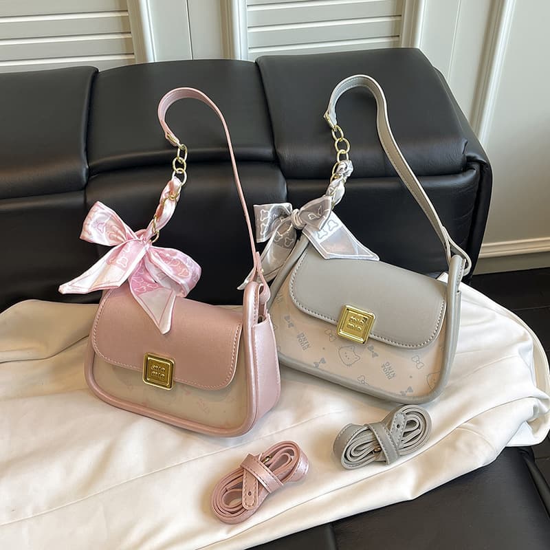 Wholesale Korean-Style Light Luxury Mini Square Handbag for Women 2025 Autumn New Fashionable Lock Clasp Shoulder Bag Chain Underarm Bag