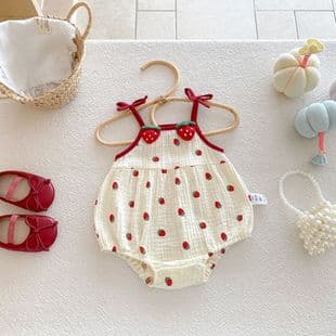 Korean Summer New Style Baby Girl Cute Strawberry Strap Bodysuit Triangle Romper Crawling Suit Baby Vest
