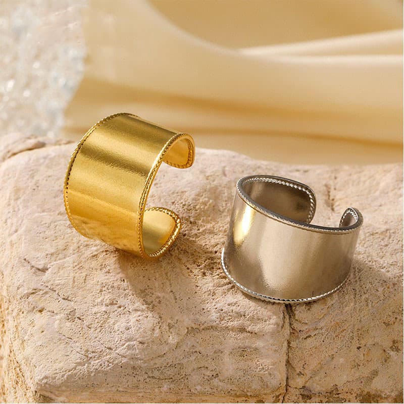 Cross-border hot-selling wide-version smooth ring with rolled edge and adjustable opening, light luxury fashion titanium steel ring for women wholesale