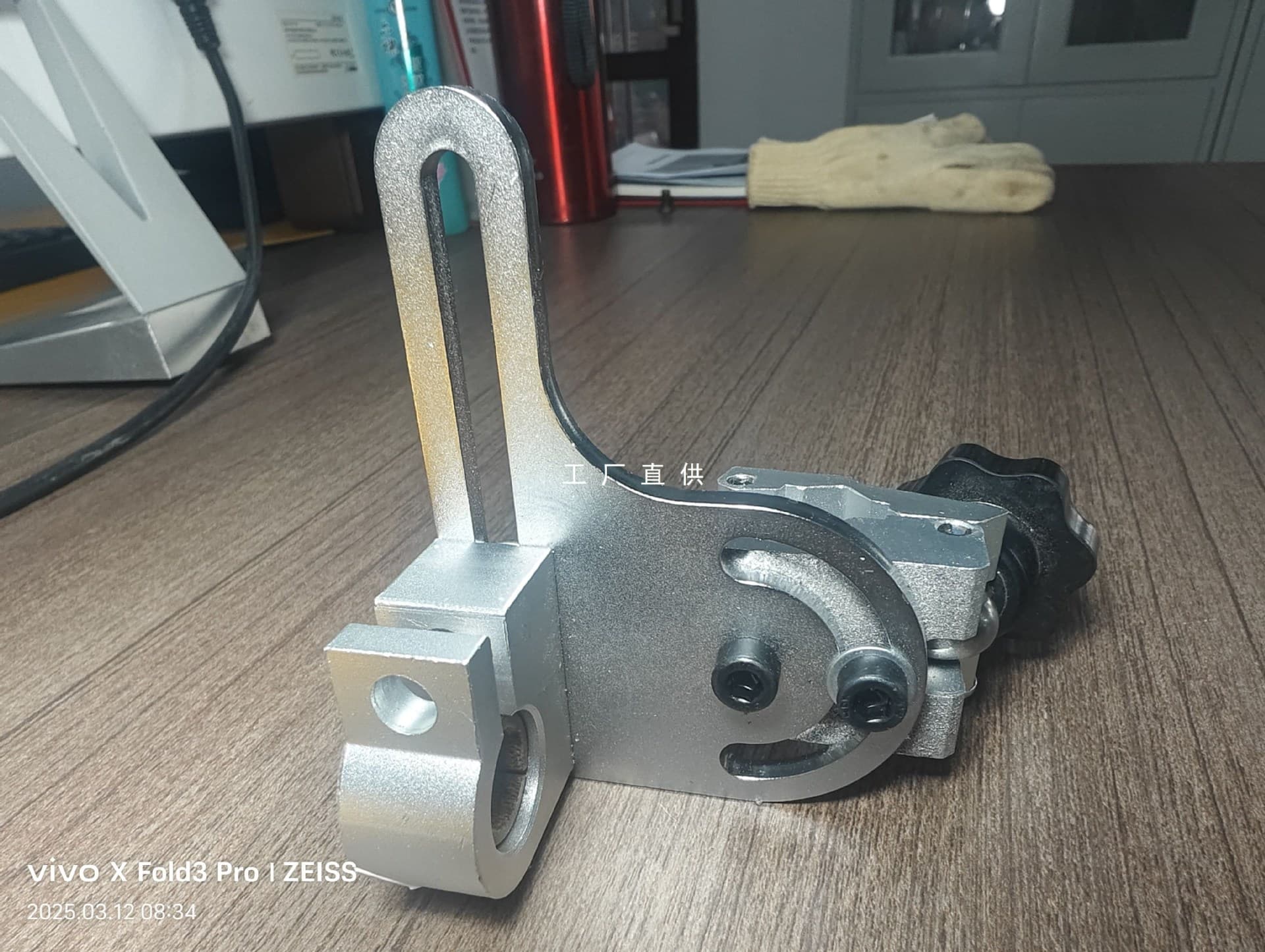 Welding trolley fixture assembly, CO2 welding gun clamp, automatic welding gun clamp, welding gun clamp default item, other R&D