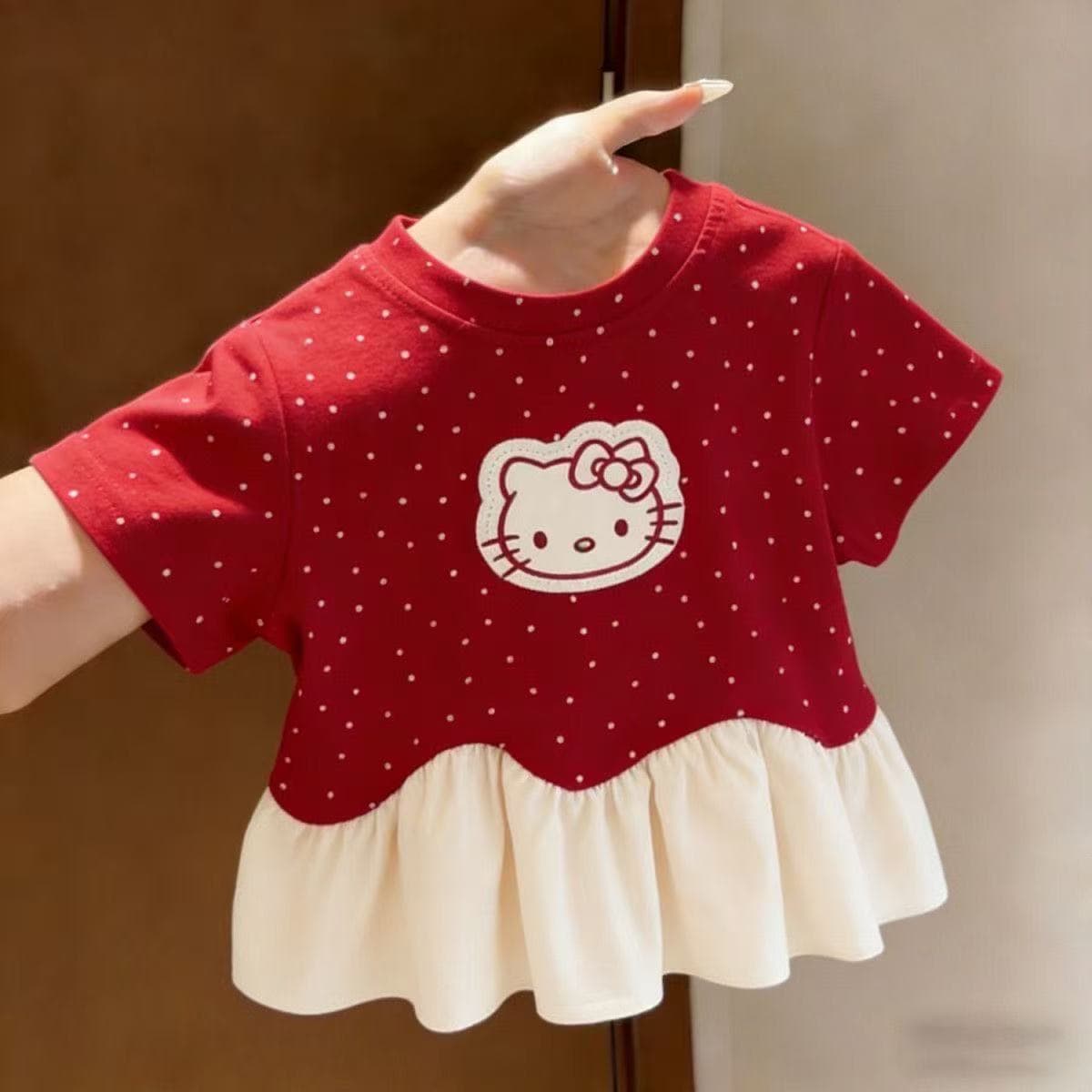 Girls Summer Short Sleeve T-Shirt 2026 New Style Baby Girl Fashion Korean Hello Kitty Patch Cotton Polka Dot Top