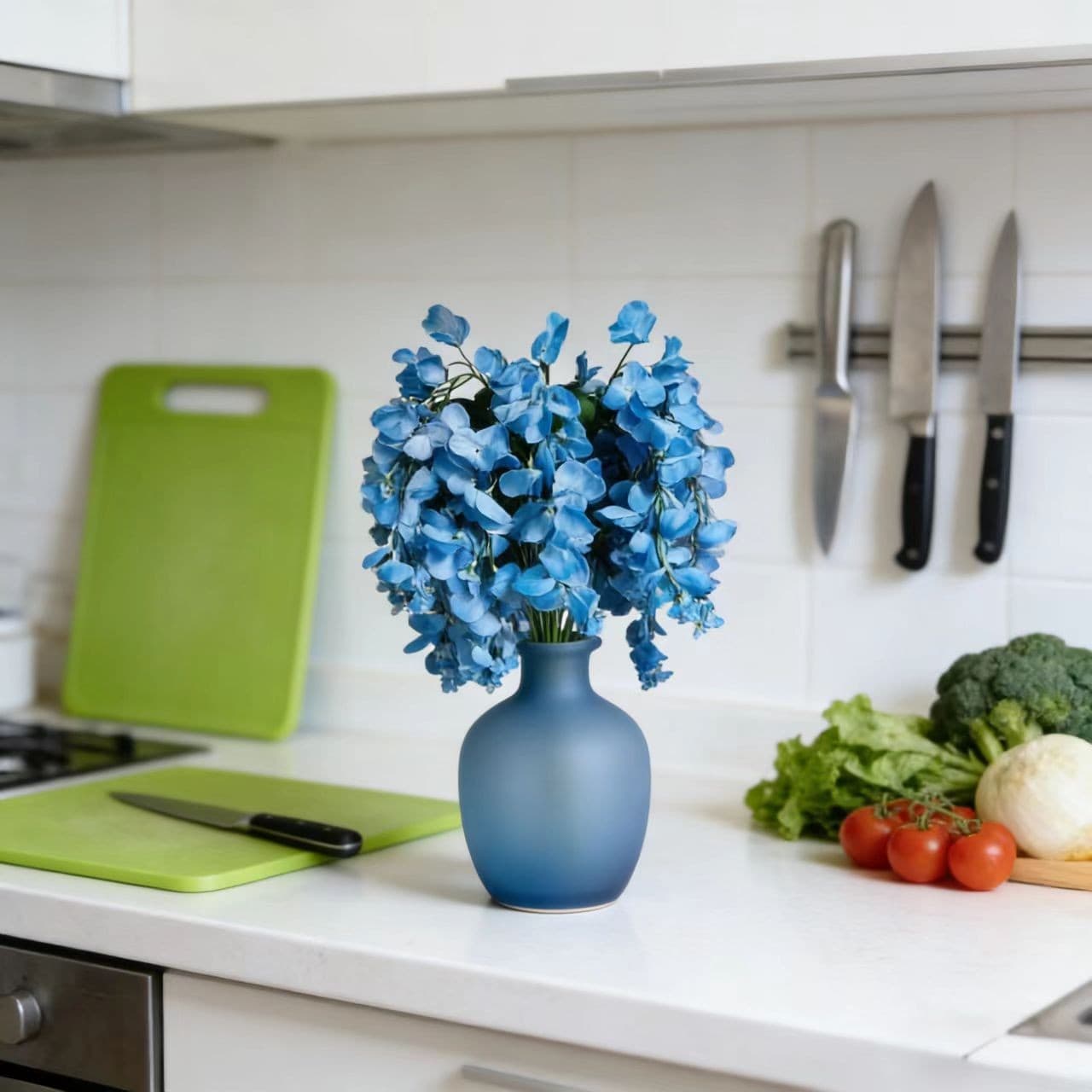 In-Stock Artificial Flowers, 10 Heads of Bean-Shaped Flowers, Indoor Decoration Floral Art, Photography Props, Fake Flowers, Flower Arrangements, Home Decor