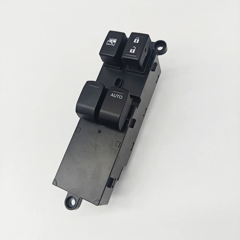 Suitable for Suzuki Celerio 37990M83P00 Glass Lift Window Switch Right-Hand Drive 12-Pin