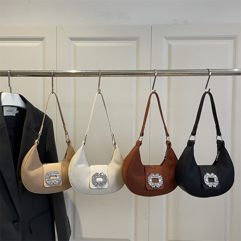 Wholesale Korean version light luxury portable crescent bag women's bag 2025 autumn new diamond lock shoulder bag commuter armpit bag