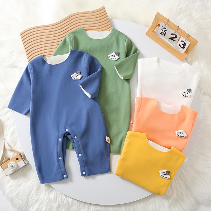 One-Piece Thermal Clothing Made of German Velvet with Double-Sided Heating for Babies, Winter German Velvet Baby Jumpsuit, Class a Safety Standard